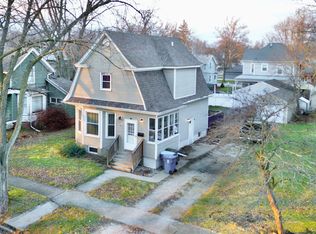 409 E Madison St, Pontiac, IL 61764