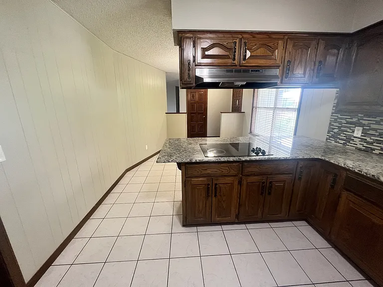 5513 S George Anderson Rd — Photo 8
