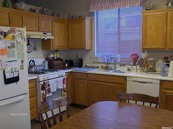 3rd image of 5713 Rose Brook Dr