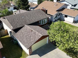 5909 NW 11th Ave, Edson, AB T7E1J2