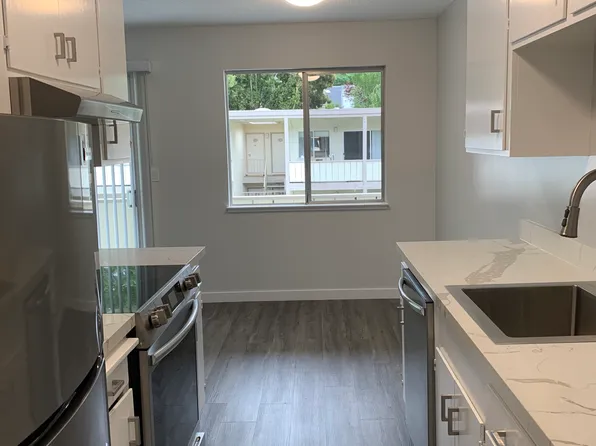 16 S Knoll Rd, Mill Valley, CA 94941