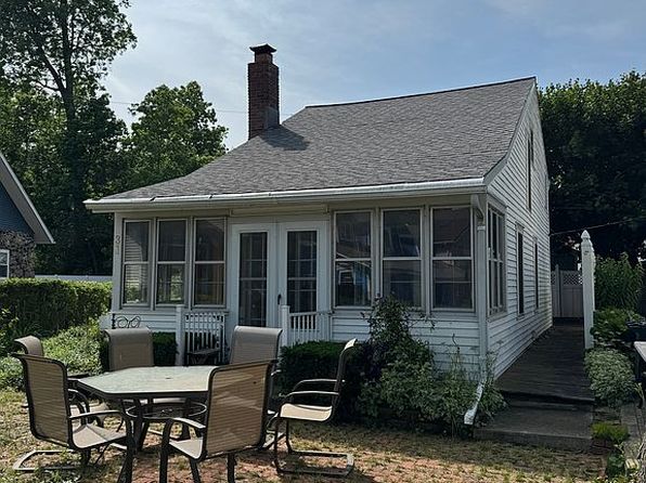 31 Atwood Pl