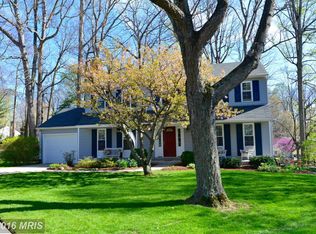 8909 Longmead Ct, Burke, VA 22015