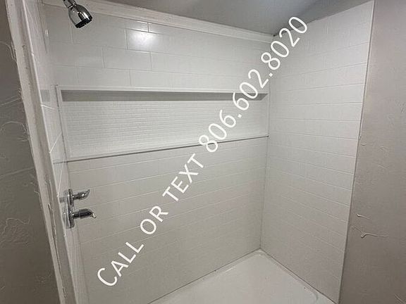5th image of 106 NE 11th Ave #B