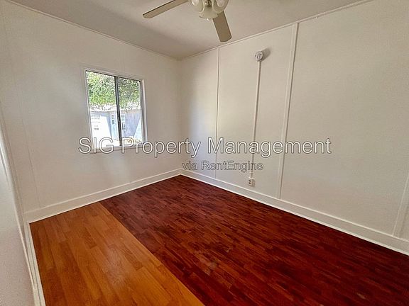 2nd image of 10156 Helendale Ave #1/4
