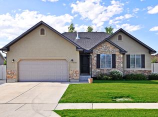 2097 E Blossom St, Eagle Mountain, UT 84005
