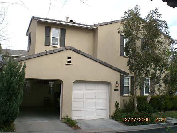 3rd image of 27007 Carmelita Dr