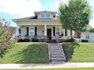 332 Clinchfield Ave, Erwin, TN 37650