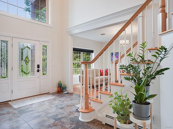 5th image of 5 Sherwood Court