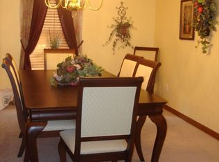 526 Diamond Dr, Hurricane, WV 25526