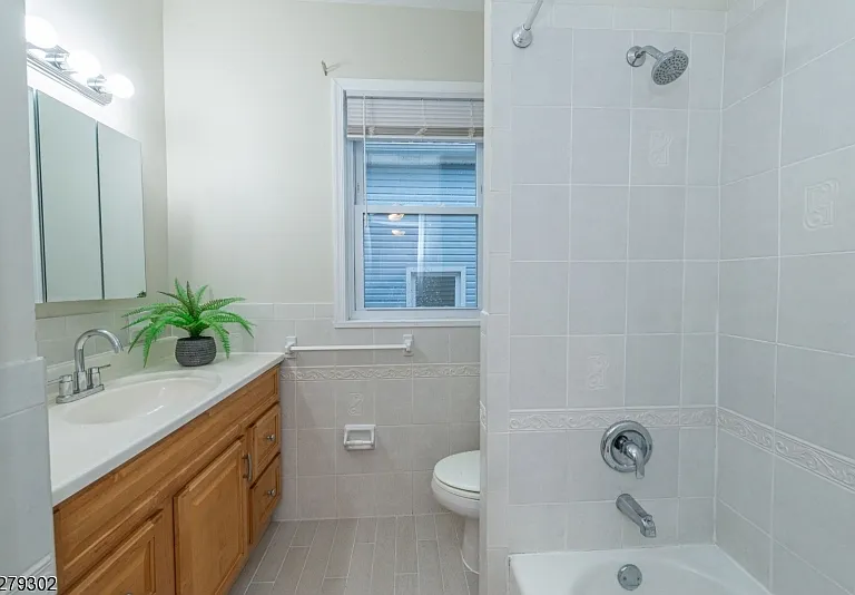 165 Hillside Ave #2 — Photo 8