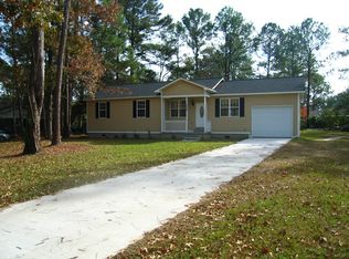 1055 N Pinetree Blvd, Thomasville, GA 31792