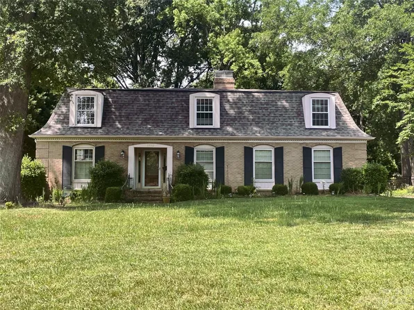 3332 Cotillion Ave, Charlotte, NC 28210