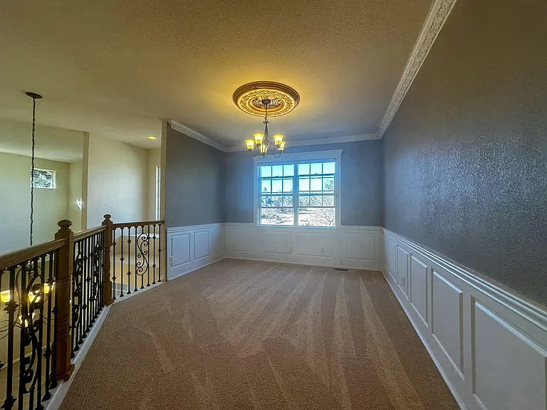 7856 Stonedale Dr — Photo 27