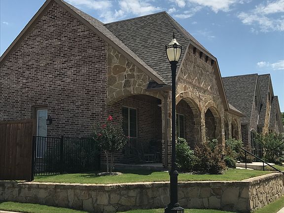 3rd image of 1404 Sanctuary Ln