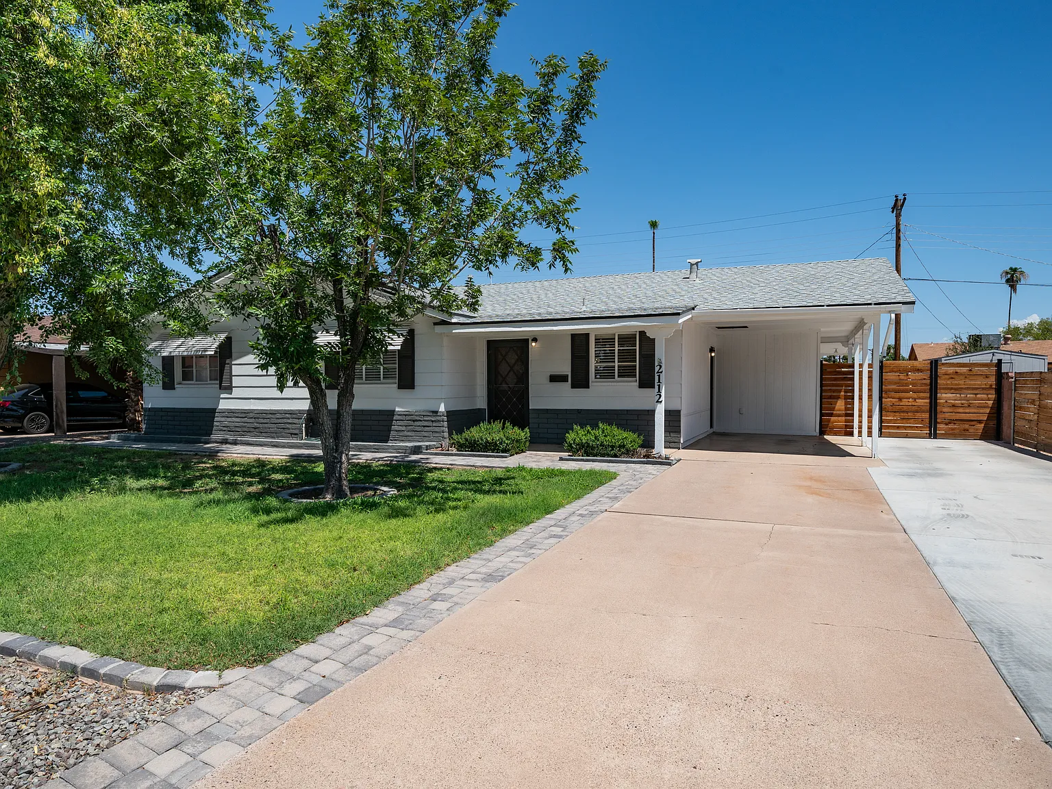 3 bed, 1226 sqft, $2,395 — Photo 3