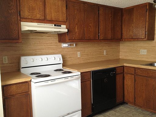 5th image of 232-234 Craddock Ave