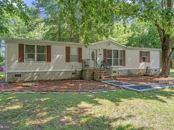 315 Blackberry Rd, Reedville, VA 22539