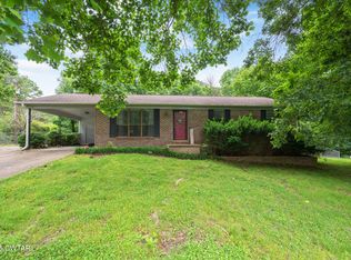 605 Parkburg Rd, Pinson, TN 38366