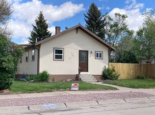 1744 Dodge St, Sidney, NE 69162