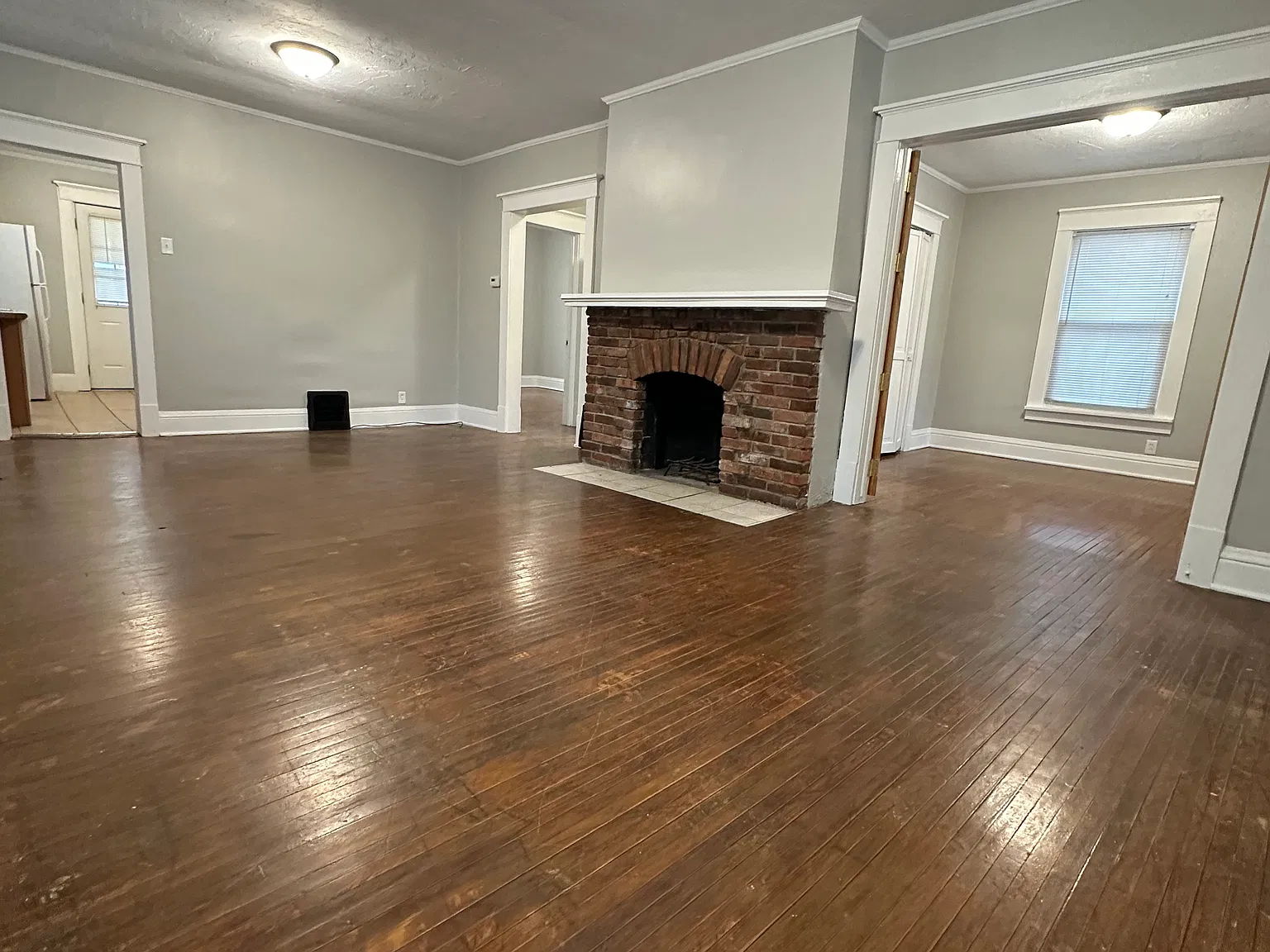 2 bed, 884 sqft, $1,480 — Photo 3