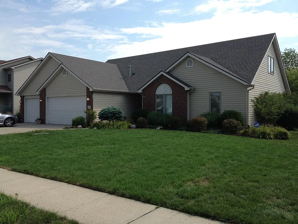 3613 Torch Lake Dr
