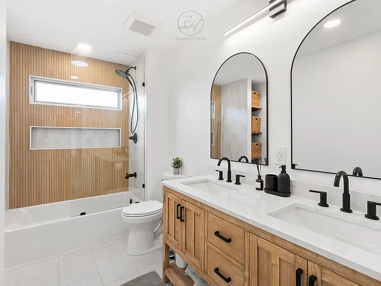 8536 Cliffridge Ave — Photo 28
