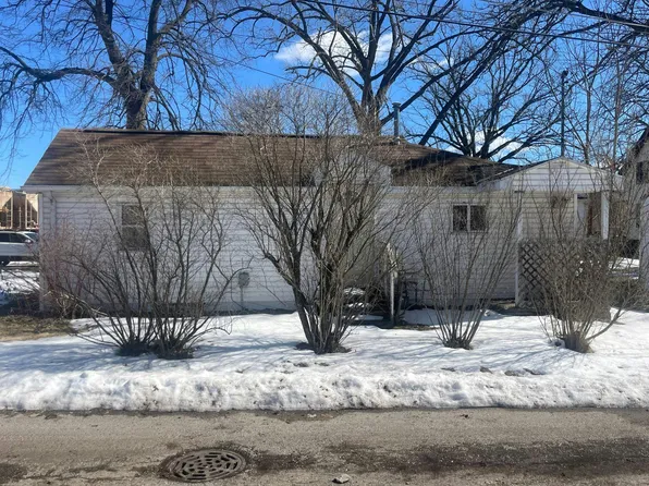 881 Emmet St, Green Bay, WI 54303