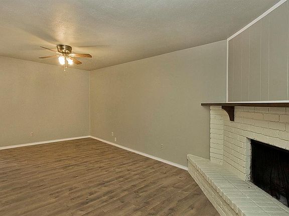 5th image of 812 Grassy Glen Dr