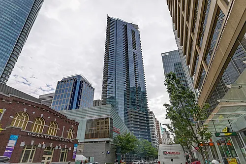 1111 Alberni St Photo 1