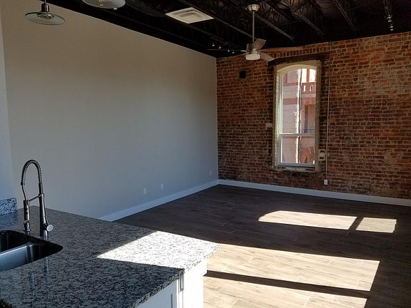 3rd image of 200 Church St Suite A