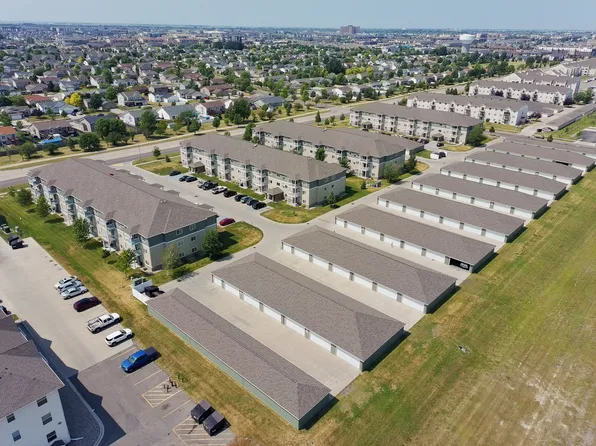 Southport Heights Apartments, 3620 42nd St S #3640-311, Fargo, ND 58104