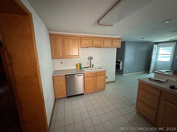 4th image of 321 N Seminole Ave