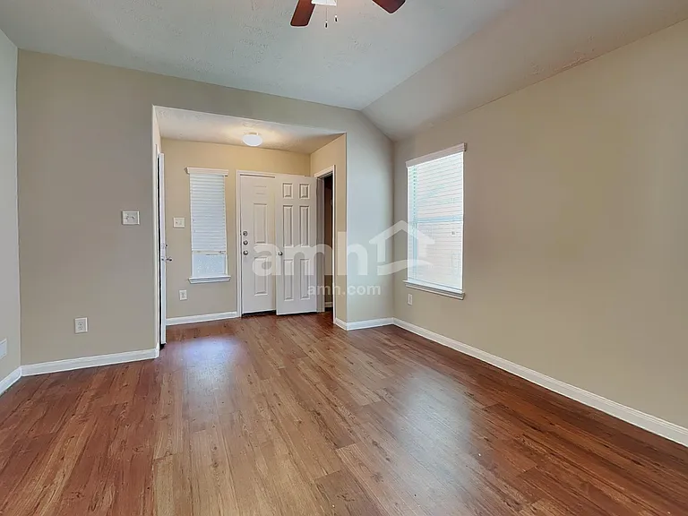 21606 Nella Cir — Photo 7
