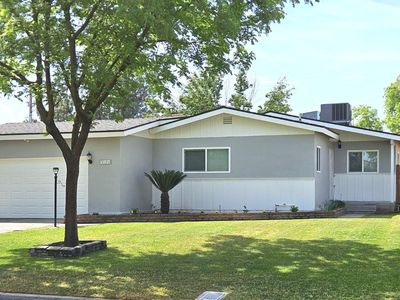 107 W Celeste Ave, Fresno, CA, 93704