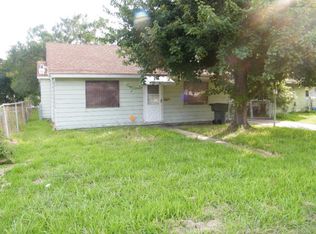 2225 5th Ave, Port Arthur, TX 77642