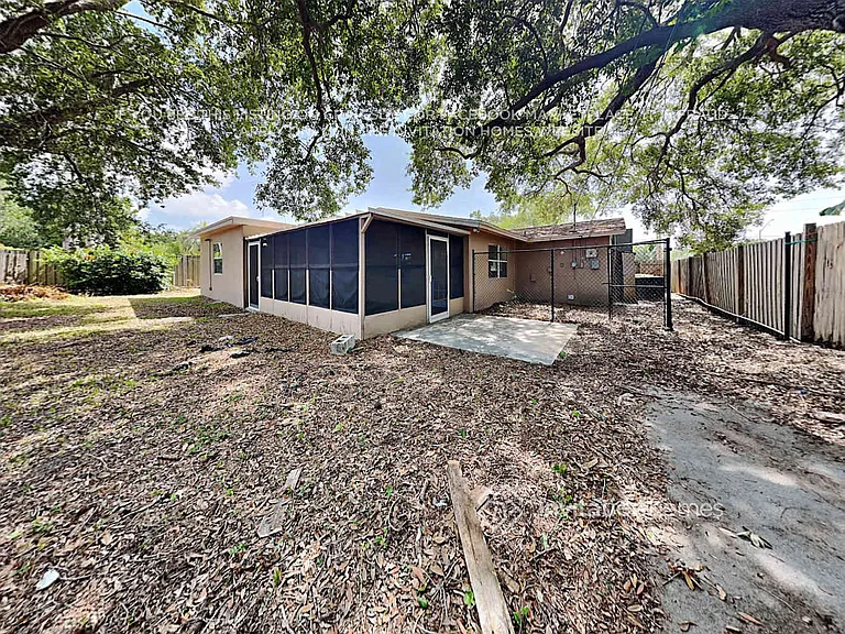 2056 S Belcher Rd — Photo 18