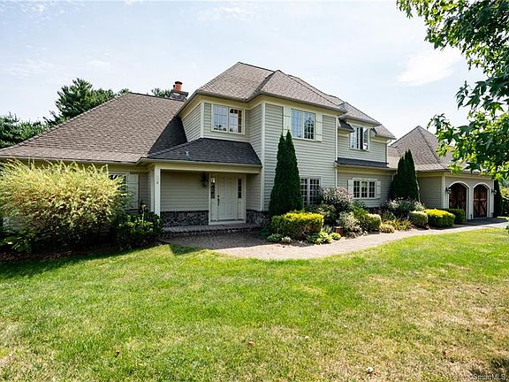 4th image of 6 Kentwood Ct