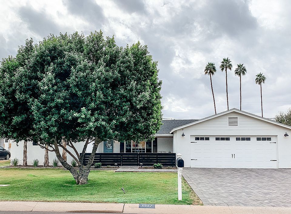 1st image of 1007 W Orangewood Ave