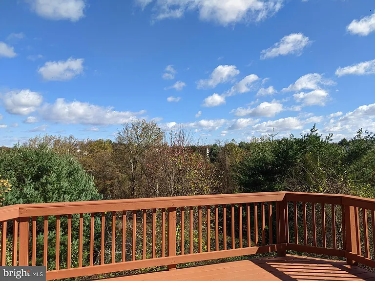 8710 Stonehouse Dr — Photo 6
