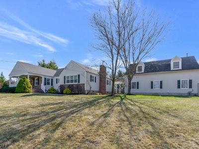 2 Monica Ct, Branchburg, NJ, 08876