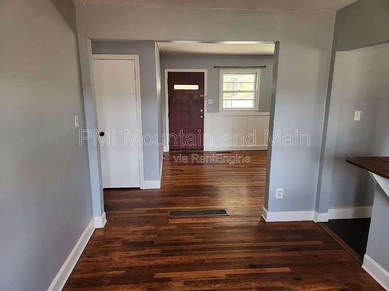 16 Belvedere Rd — Photo 10