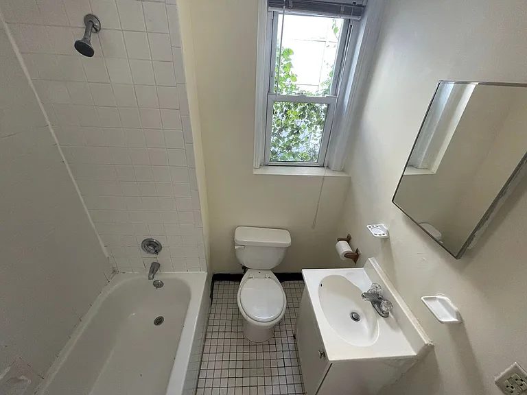 1441 Tremont St — Photo 6