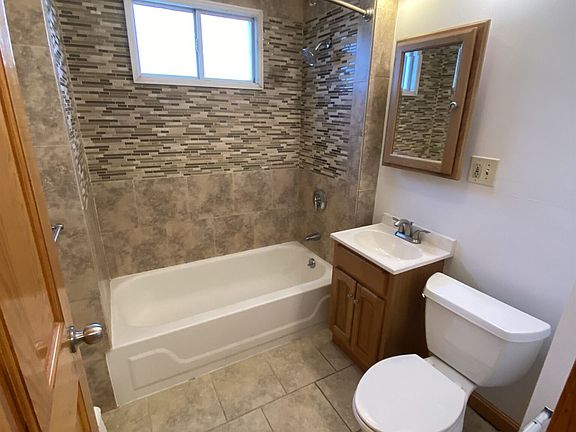 91 Glen St. #1 Somerville (Winter Hill) Unit Photo 5