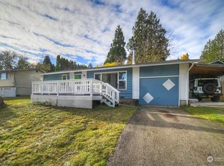 780 NW Firglade Dr, Bremerton, WA 98311