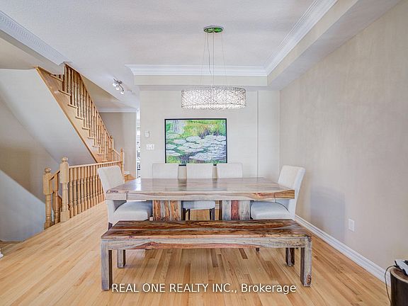 5th image of 9 Ruskov Ln
