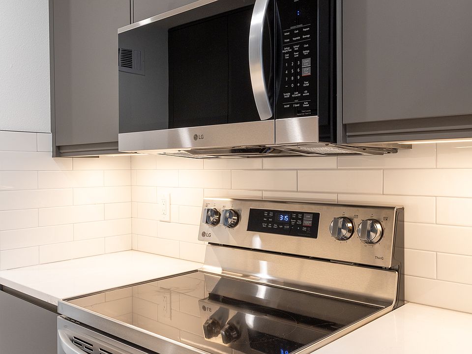 Range and microwave