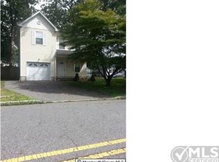 813 Lakeshore Dr, Keyport, NJ 07735