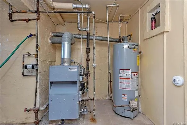 Rented by Compass | media 35