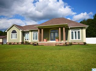 991 County Road 1352, Vinemont, AL 35179